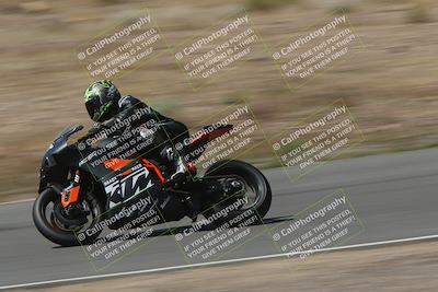 media/Apr-20-2025-AHRMA (Sun) [[393a79c373]]/Race/Group 3/Turn 4b/